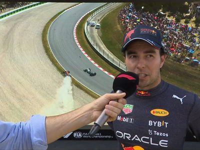 "Checo" Pérez sube al podio en segundo lugar del Gran Premio de España
