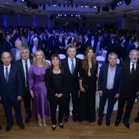 Calderón llama a AMLO “autócrata” y “aspirante a dictador” durante un foro en Argentina (Video)