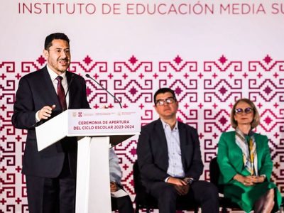 Gobierno de la CDMX dará becas a los estudiantes de Educación Media Superior