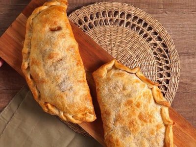 Empanada de vigilia gigante: ahorrá unos pesos y cociná para Semana Santa esta rendidora receta