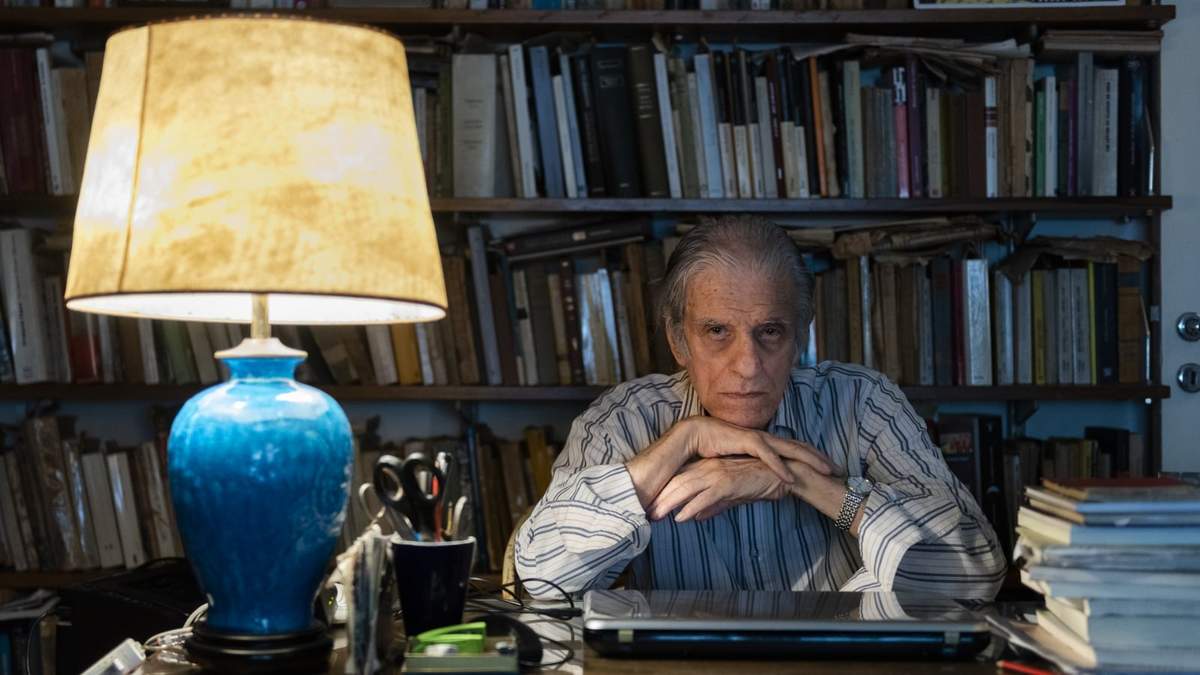 Juan José Pérez Sebreli,  sociólogo, historiador, crítico literario ​y filósofo argentino. Fuente: (Twitter)