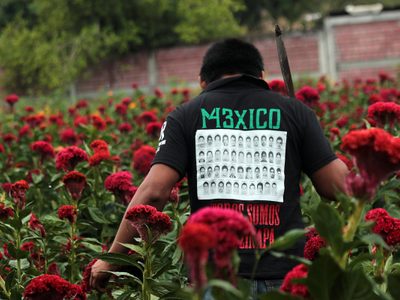 Ayotzinapa: la 'presión” de los socialistas europeos