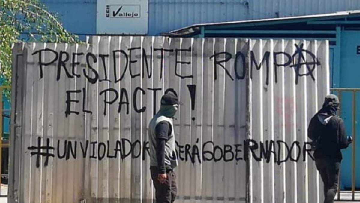 En redes sociales circulan imágenes del interior del CCH Vallejo, tomado la noche de este miércoles