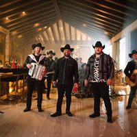 AMLO confirma que Grupo Frontera dará el 15 de septiembre concierto gratis en el Zócalo