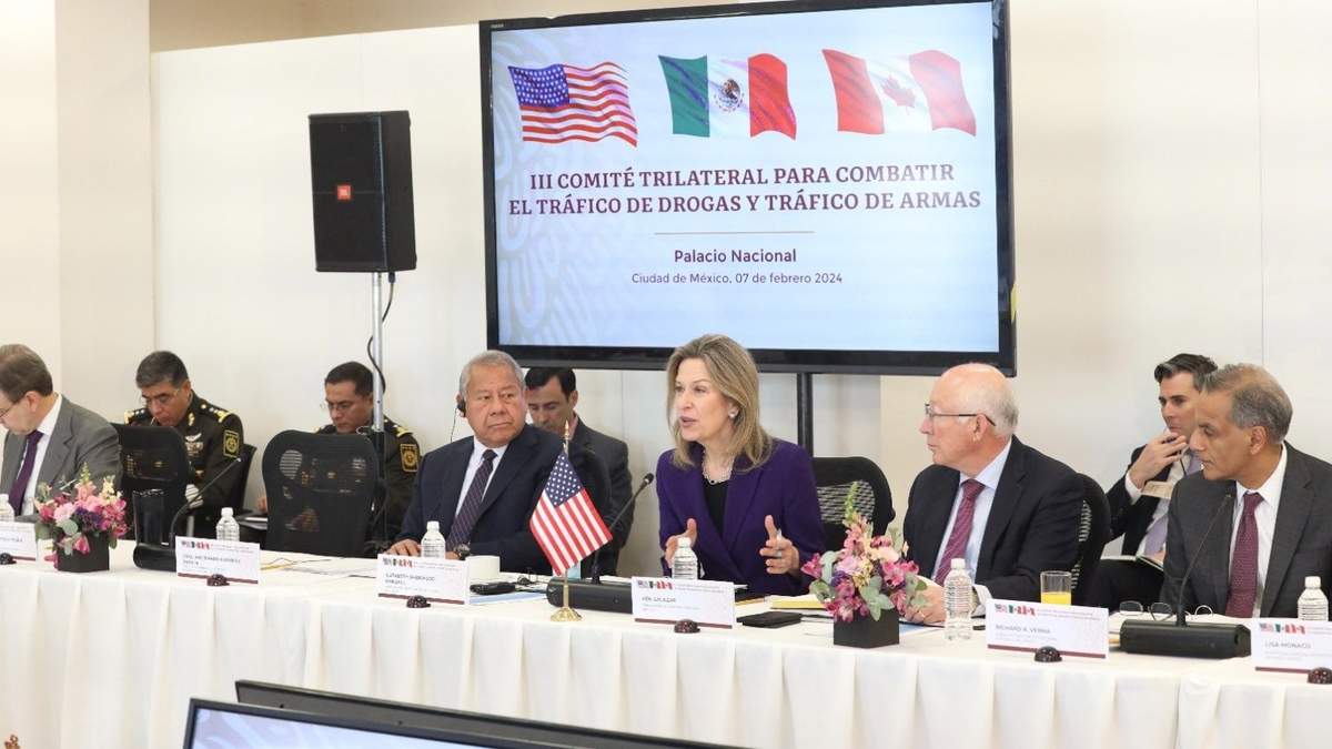 Elizabeth Sherwood encabezó la delegación estadunidense