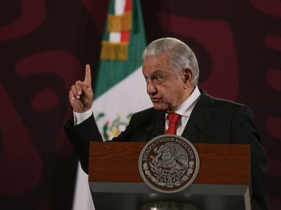 Descentralización de las dependencias, uno de los pendientes del sexenio: AMLO