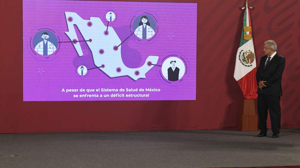 El déficit de médicos fue expuesto en la conferencia presidencial. Foto: Octavio Gómez