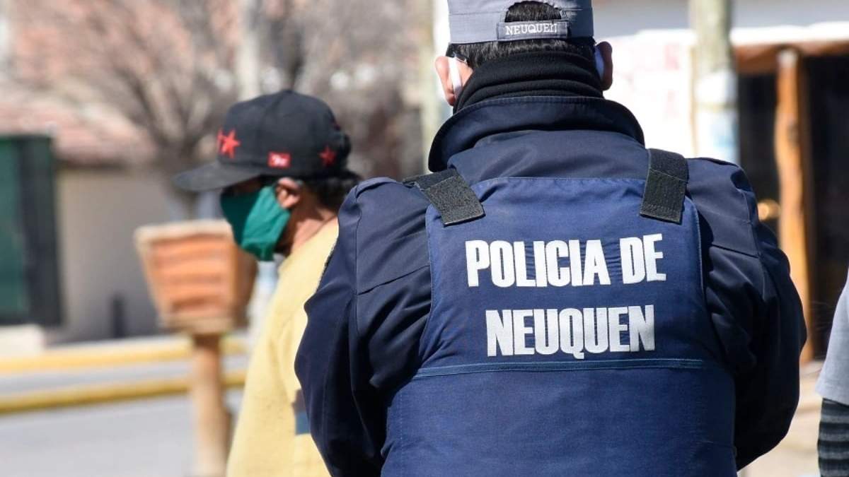 Policía de Neuquén. Fuente: (Facebook)