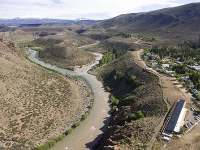 Entre pesca, termas y montañas: Varvarco, el nuevo atractivo turístico del norte de Neuquén