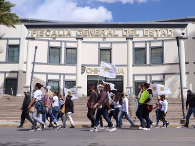 Familias buscadoras recorren Chihuahua; piden a Maru Campos no ser indolente