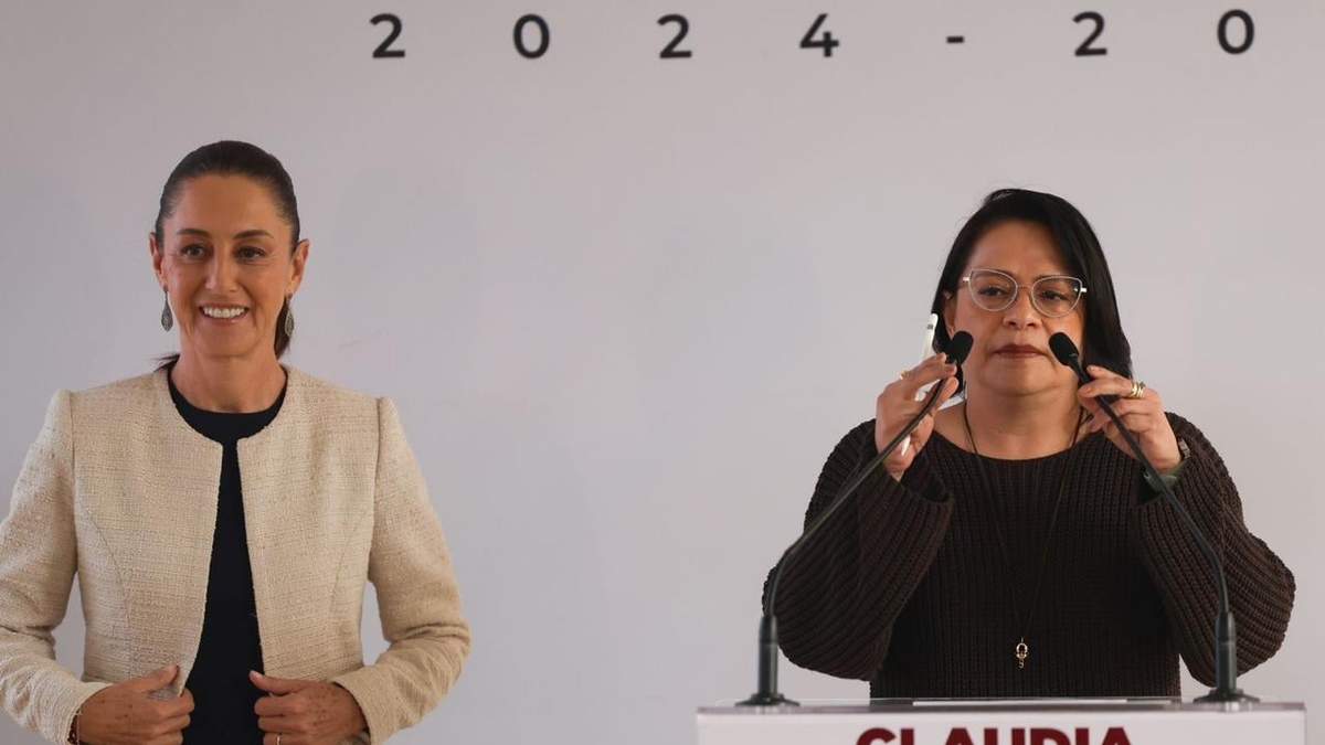 La presidenta Claudia Sheinbaum con Emilia Esther Calleja Alor, directora de la CFE