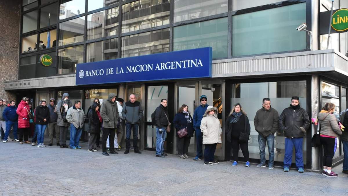 Nuevo sistema de atención en los bancos. Fuente: (Twitter)