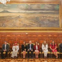 El INE ordena a gobernadores de Morena bajar tuits sobre la consulta que violan la veda