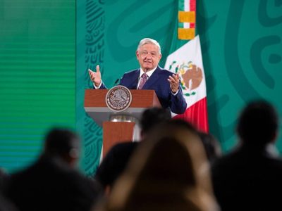AMLO llama a mexicanos a votar en libertad y a gobernadores hacer valer el acuerdo por la democracia