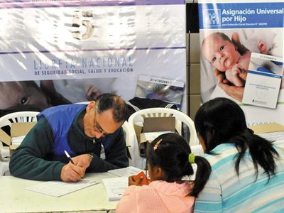 Bono y suma extra para beneficiarias de la Asignación Universal por Hijo: cuánto cobrarán en octubre