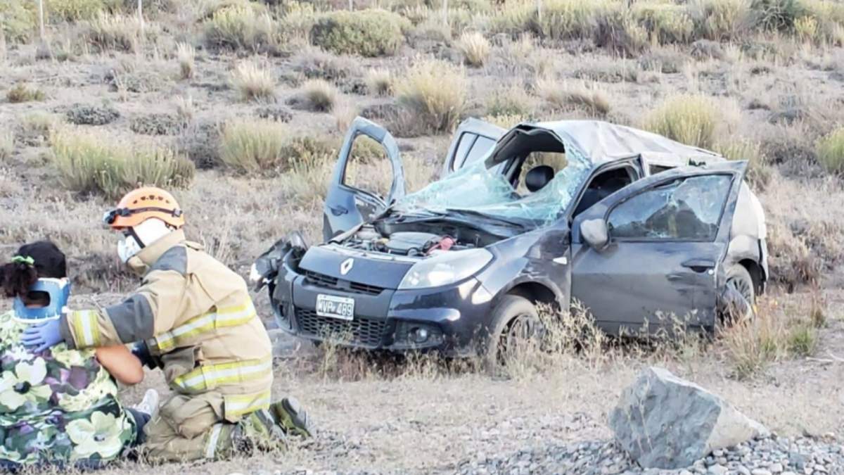 Accidente en Dina Huapi. Fuente: (Twitter)