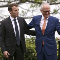 Desliz de Macron: llama 'sabrosa” a la esposa del primer ministro de Australia (Video)