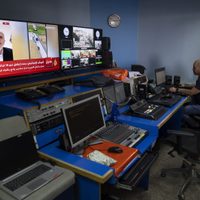 Israel incauta equipo de  Al Jazeera; "es hora de retirar al portavoz de Hamás":  Netanyahu