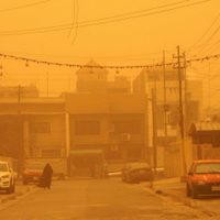 Una gran tormenta de arena azota a Irak: más de 5 mil personas terminaron en el hospital