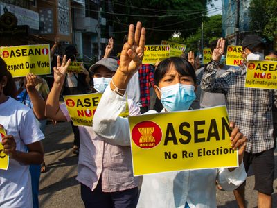 Líderes de la ASEAN se reúnen con Myanmar para abordar la crisis política