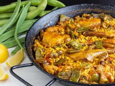 Paella de carne: seguí el paso a paso y sorprendé a todos el finde con esta receta llena de sabor