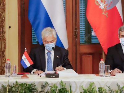 Chile donará 100 mil dosis de vacunas a Paraguay: anuncio de Piñera en su gira por la región
