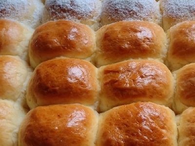 Pancitos de leche y queso: con la receta de la abuela para que queden mejor que los de la panadería