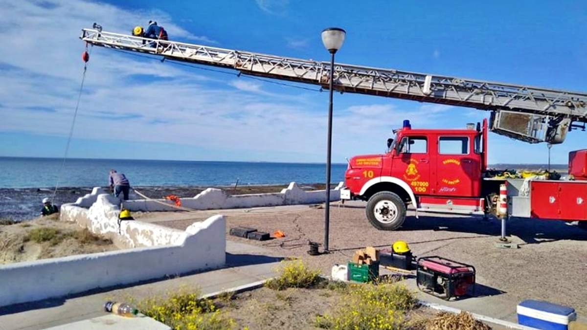 Desmoronan rocas en Las Grutas Fuente: (Instagram)