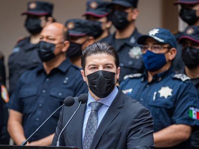 Nuevo León crea grupo especial de 200 policías para búsqueda de desaparecidas