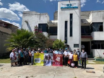 Comuneros declarados muertos exigen acelerar la devolución de sus tierras
