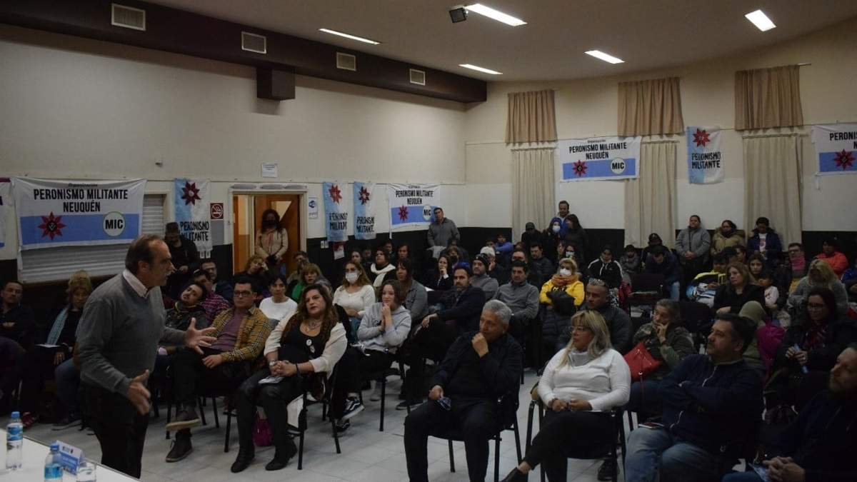 Al acto asistieron más de 100 personas. Fuente: (PM Neuquén)