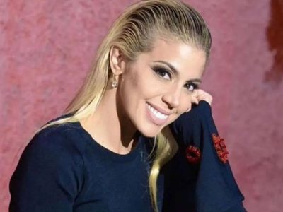 ¡Desesperada! Virginia Gallardo mostró las pataditas de su beba a pocos días de nacer