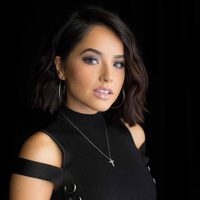 ¡Como nunca la viste! Becky G bate un nuevo récord de likes en Instagram con estas postales