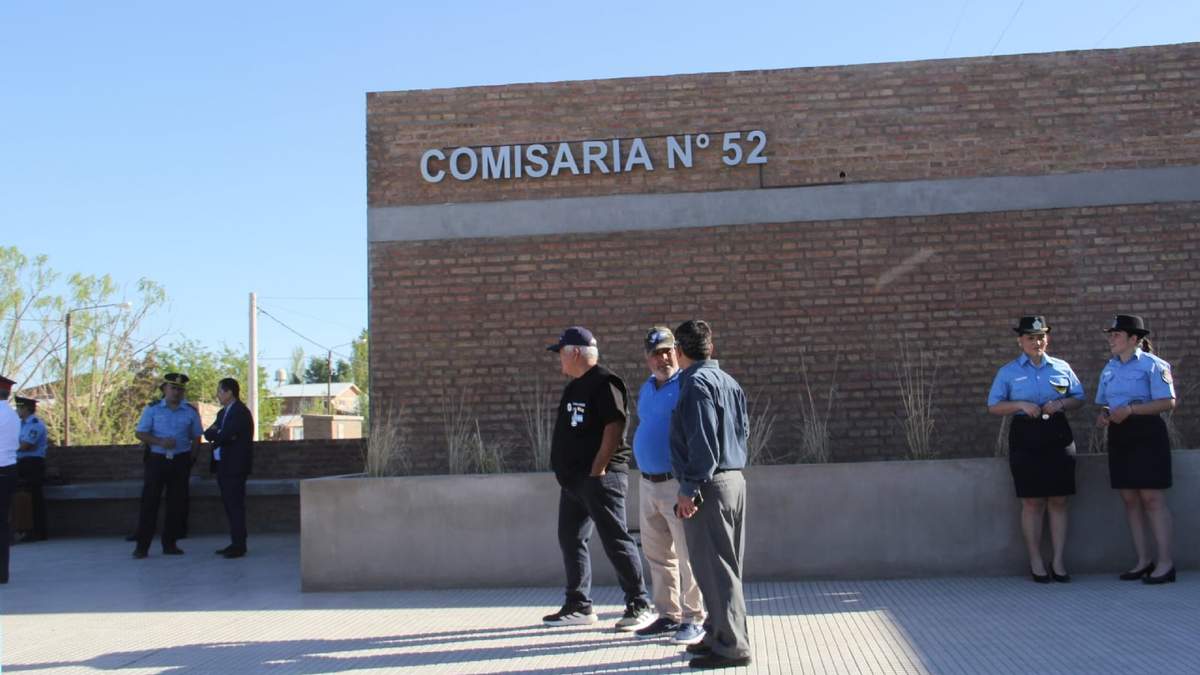 Comisaría 52 de Centenario. Fuente: (Centenario Digital)
