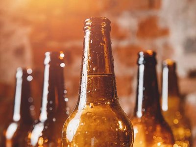 No tires las botellas de cerveza: creá esto tan práctico y coqueto para decorar tu hogar con estilo