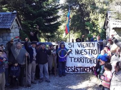 “La tierra no se vende, se defiende”: fuerte reclamo mapuche para frenar el desalojo judicial