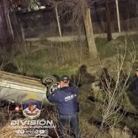 Una mujer resultó ilesa de un impactante vuelco en la Ruta 22