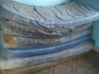 No tires el colchón viejo o roto: con solo 1 cosa podés transformarlo y darle una segunda oportunidad