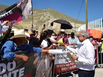 AMLO urge a terminar obras porque el país estará “bastante caliente” en 2024