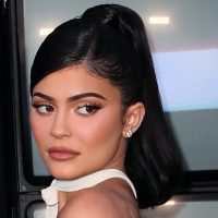 ¡Al estilo Kardashian! Kylie Jenner celebró el Día de las Madres rodeada de regalos