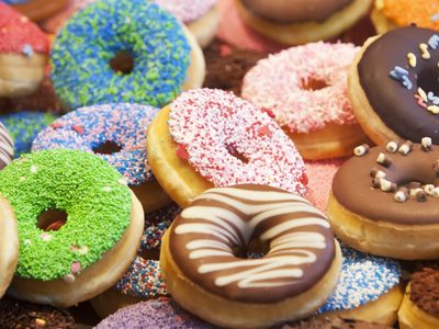 Donas sin azúcar: en microondas y en 5 minutos, una receta exprés y muy deliciosa que no falla