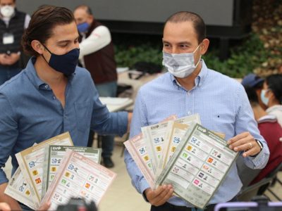 Marko Cortés llama a AMLO a sacar las manos del proceso electoral
