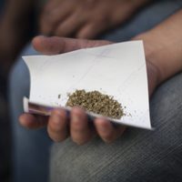 El gobernador de Nueva York promulga la legalización de la mariguana