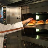 Panazo en Plaza Once: panaderos regalarán pan en reclamo por los aumentos