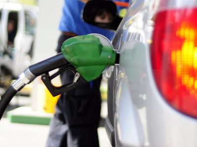 El Gobierno Nacional postergó hasta el 12 de marzo el aumento al impuesto a los combustibles