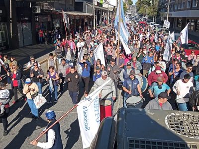 Hoteleros y gastronómicos anuncian medidas de fuerza: denuncian incumplimiento de los empresarios