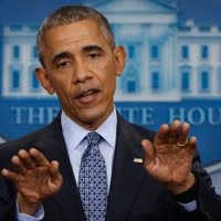 Defiende Obama a la prensa y pide garantizar su presencia en la Casa Blanca