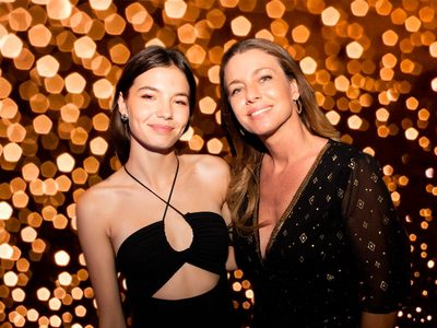 Lo vas a querer: Helena, la hija fashionista de Geraldine Neumann, la rompe con el jean del momento