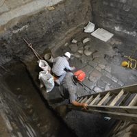 Encuentran en Monte de Piedad vestigios del Palacio de Axayácatl y de una casa de Hernán Cortés