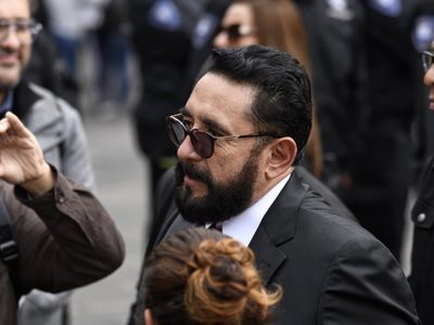 Ulises Lara aclara que estudió la licenciatura desde 2016, pero apenas sacó su cédula
